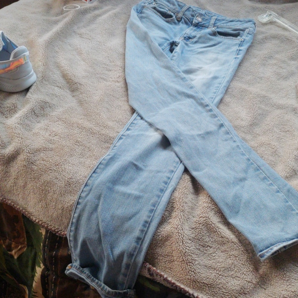 Like new American Eagle jeans